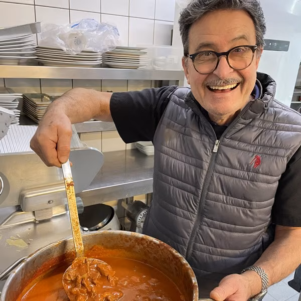Neujahrs-Glühen 2023: Restaurant Da Vito, Gulasch